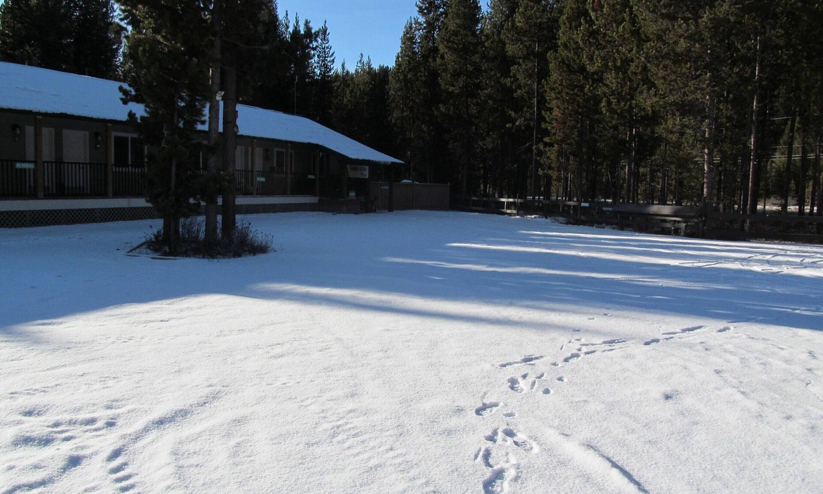 Okanagan-Similkameen Apartment | 1-4 suites avail. $189- 219 per suite. inquire for pricing/availability.