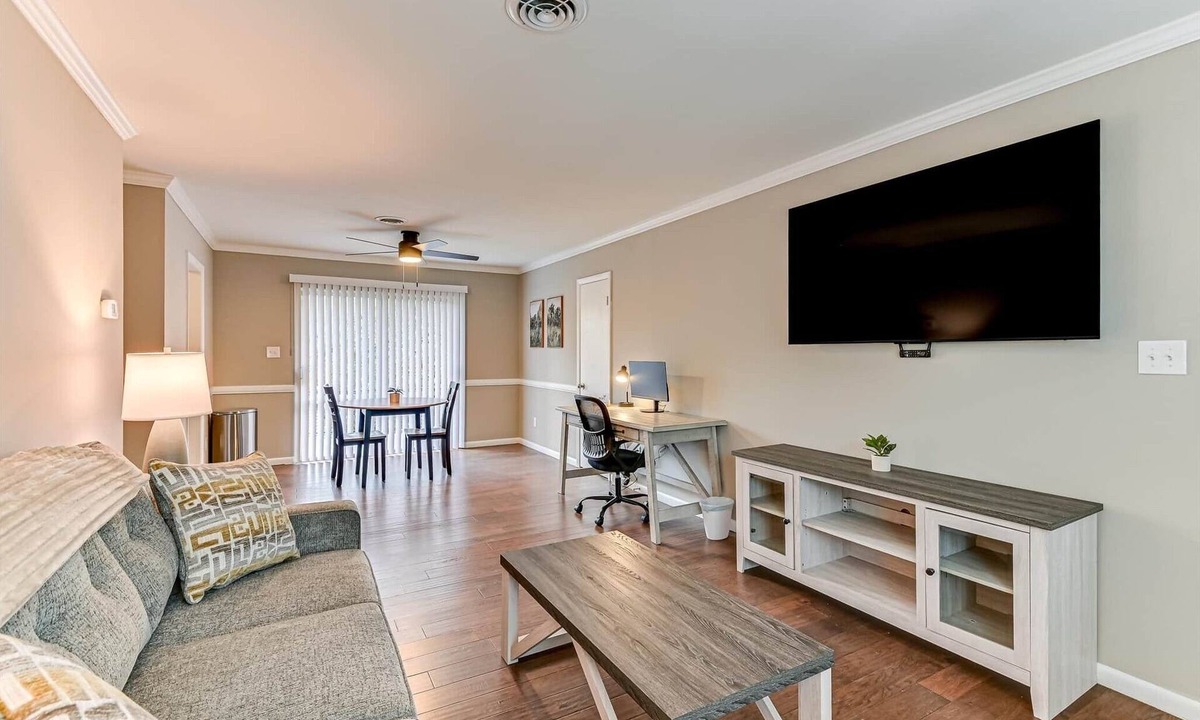 Summerville Apartment | 1 Bedroom Furnished Apartment Augusta GA 2478C