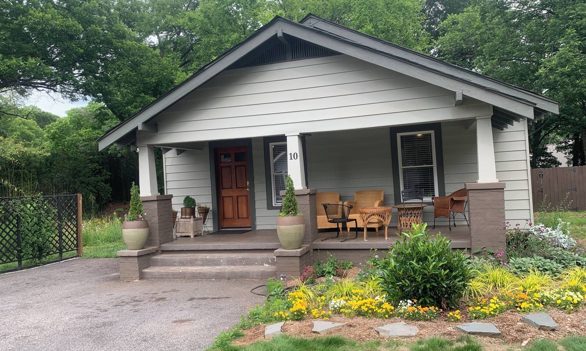 Sans Souci House | 2:1 Bunkroom Bungalow