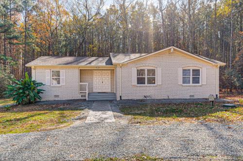 Littleton House | 2 Mi to Lake Gaston: Wooded Family Home w/Deck