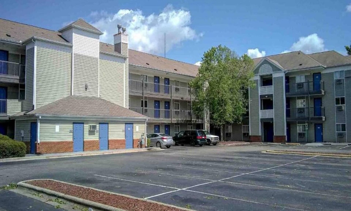 Terry Sanford Apartment | 2 Queen Beds|Suite, Nsmk,Kitchen