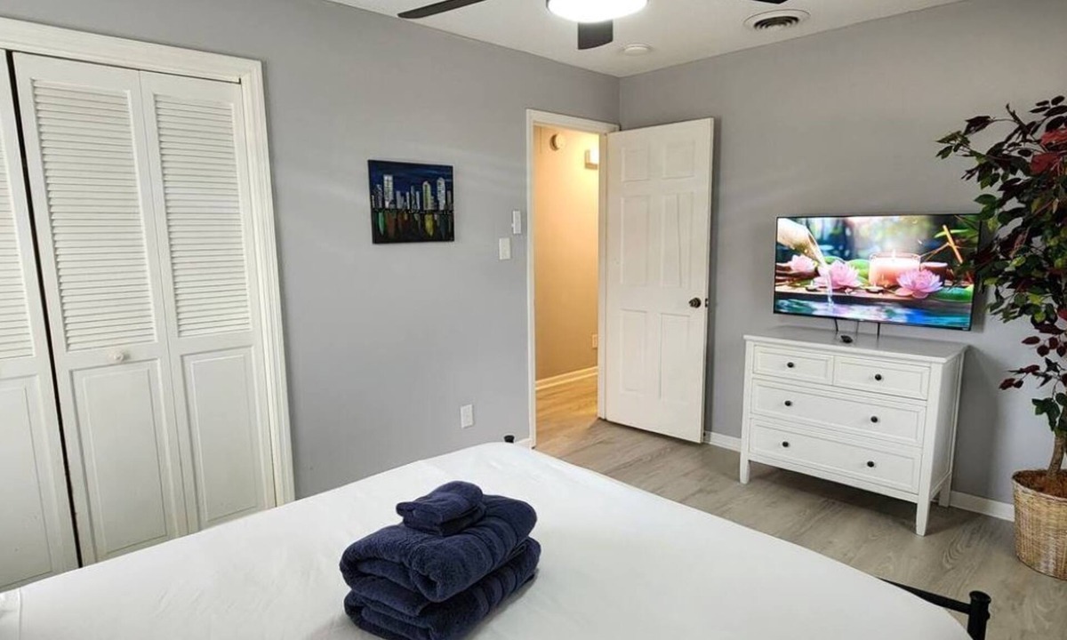 Boiling Springs House | 2BR Near Sherman College, Wi-Fi + Washer/Dryer