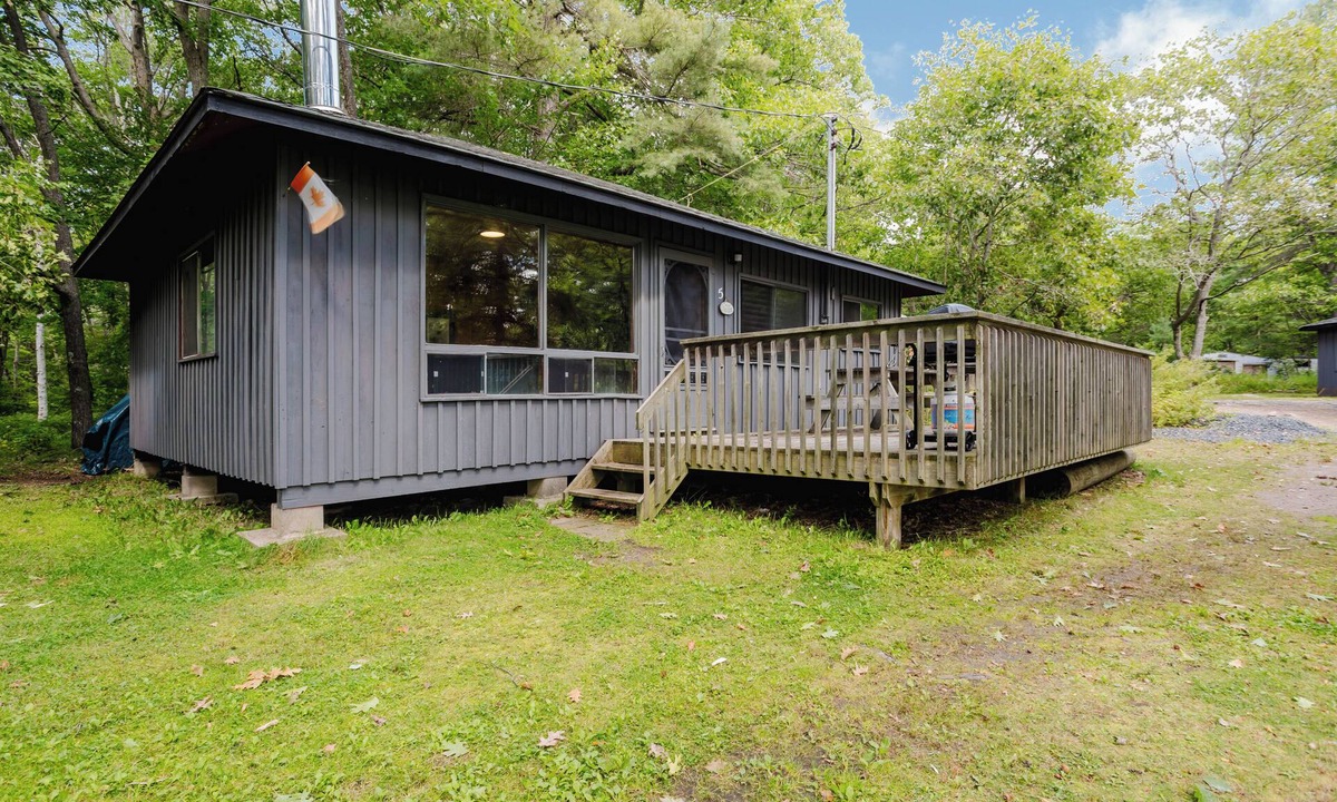 Carling Cottage | 3-Bedroom Cottage #5