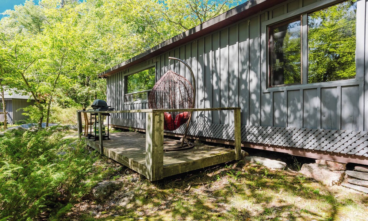 Carling Cottage | 3-Bedroom Cottage #9