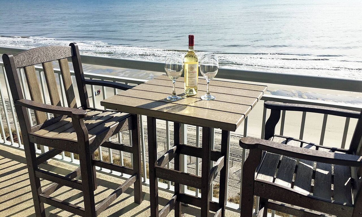 Myrtle Beach Condo | 3BR Oceanfront Condo: Resort Amenities, with 3 Pools, Hot Tub, & More!