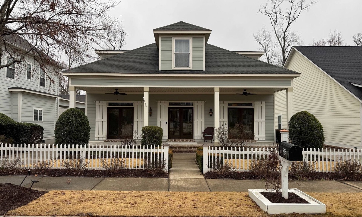 Riverwood Plantation House | 5 bed house in Riverwood. Enjoy a cozy stay