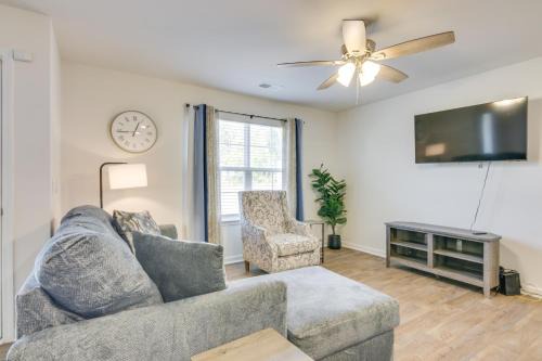 Sumter House | 9 Mi to Shawn AFB! Family Townhome Near Dining