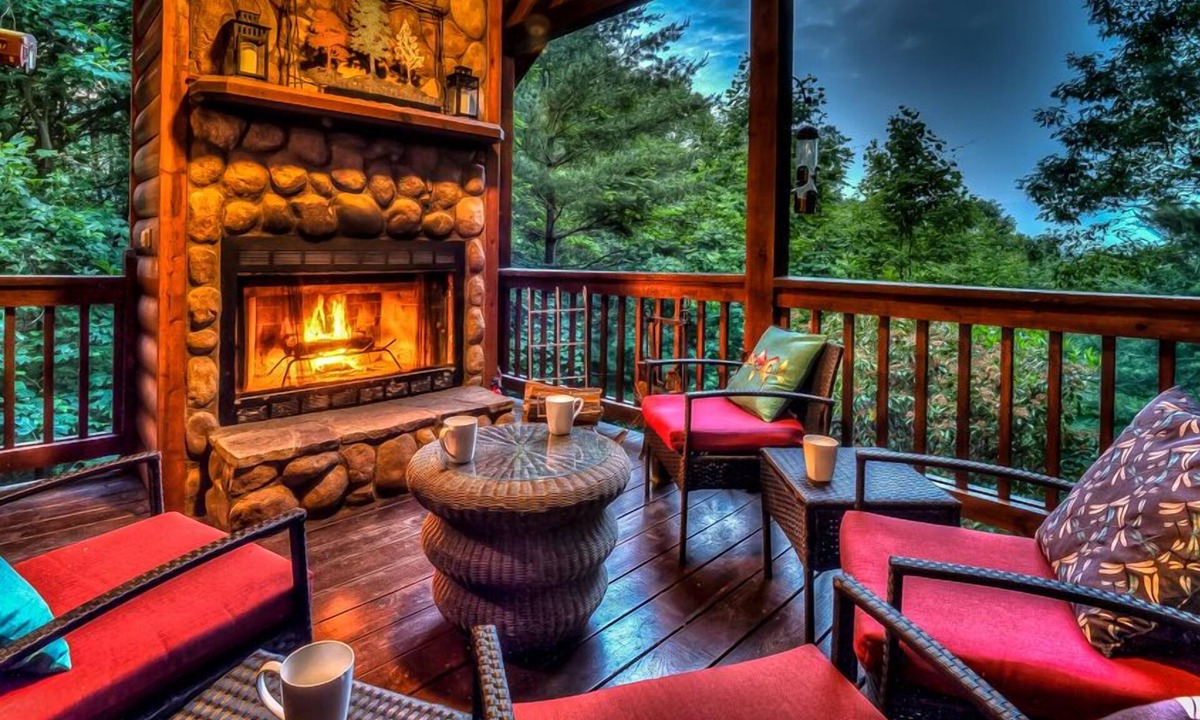 Foxfire Estates Cabin | Above It All- Pet Friendly | Screened Porch | Outdoor Fireplace