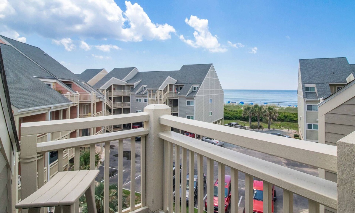 Caswell Beach Condo | Amazing Beach, Ocean Views From 3rd Fl Condo Deck, Large Communal Pool