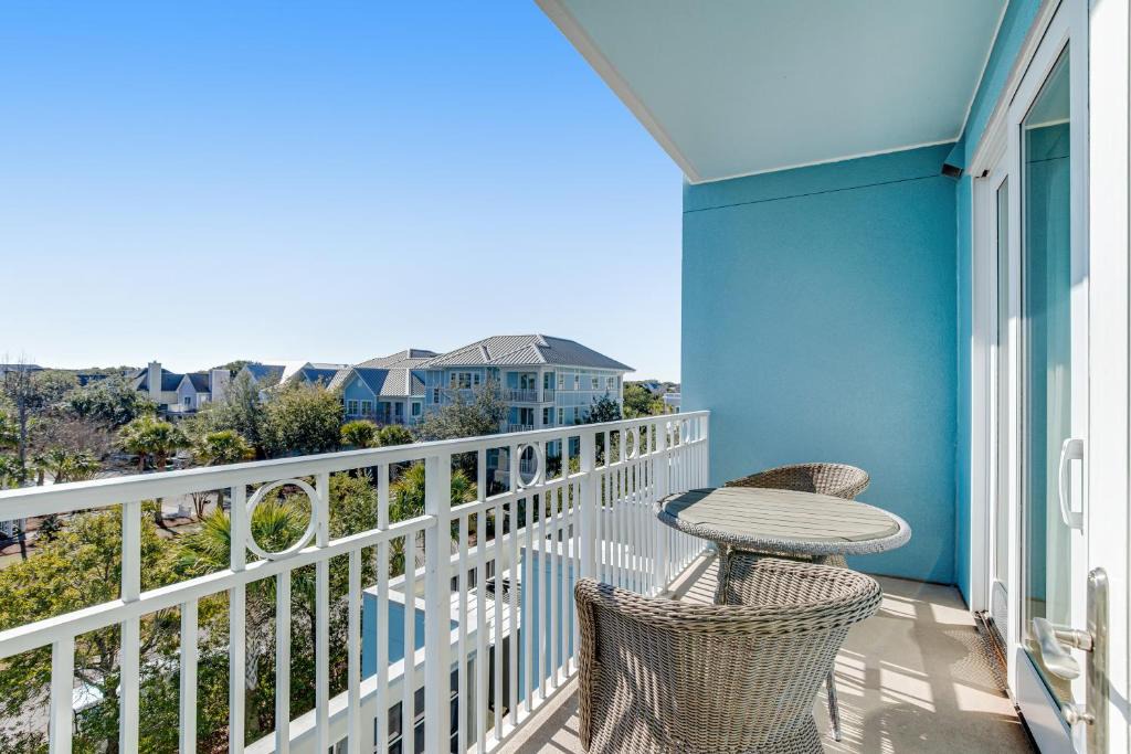 Isle of Palms Hotel | B315 Residence at Sweetgrass