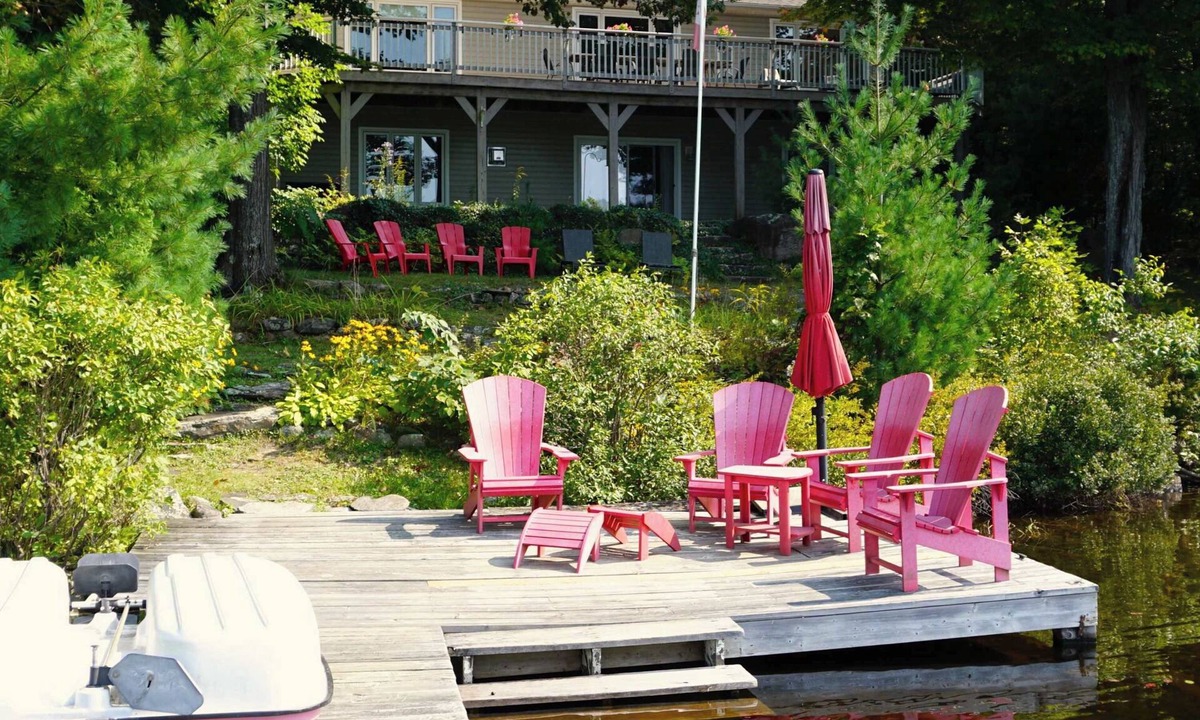 MacTier House | Bass Lake Bliss Ontario
