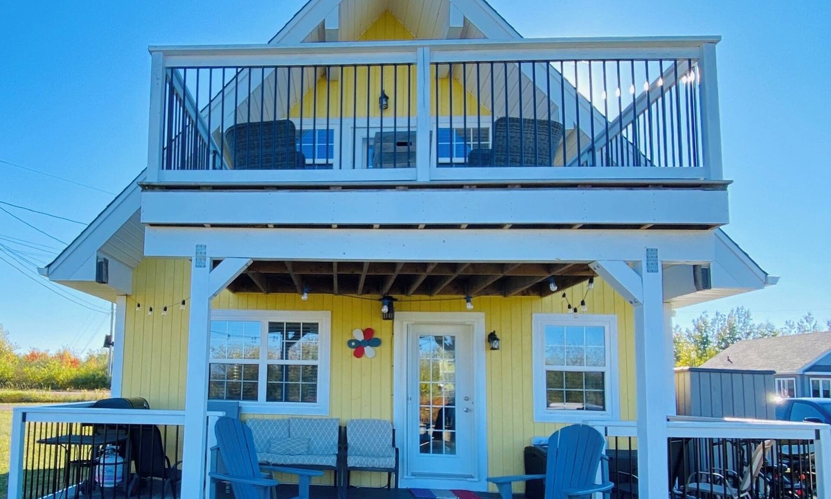 Cap-Pele House | Beach Wood Chalet in Cap-Pelé, NB