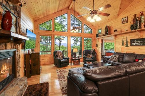 Foxfire Estates House | Bear Cloud