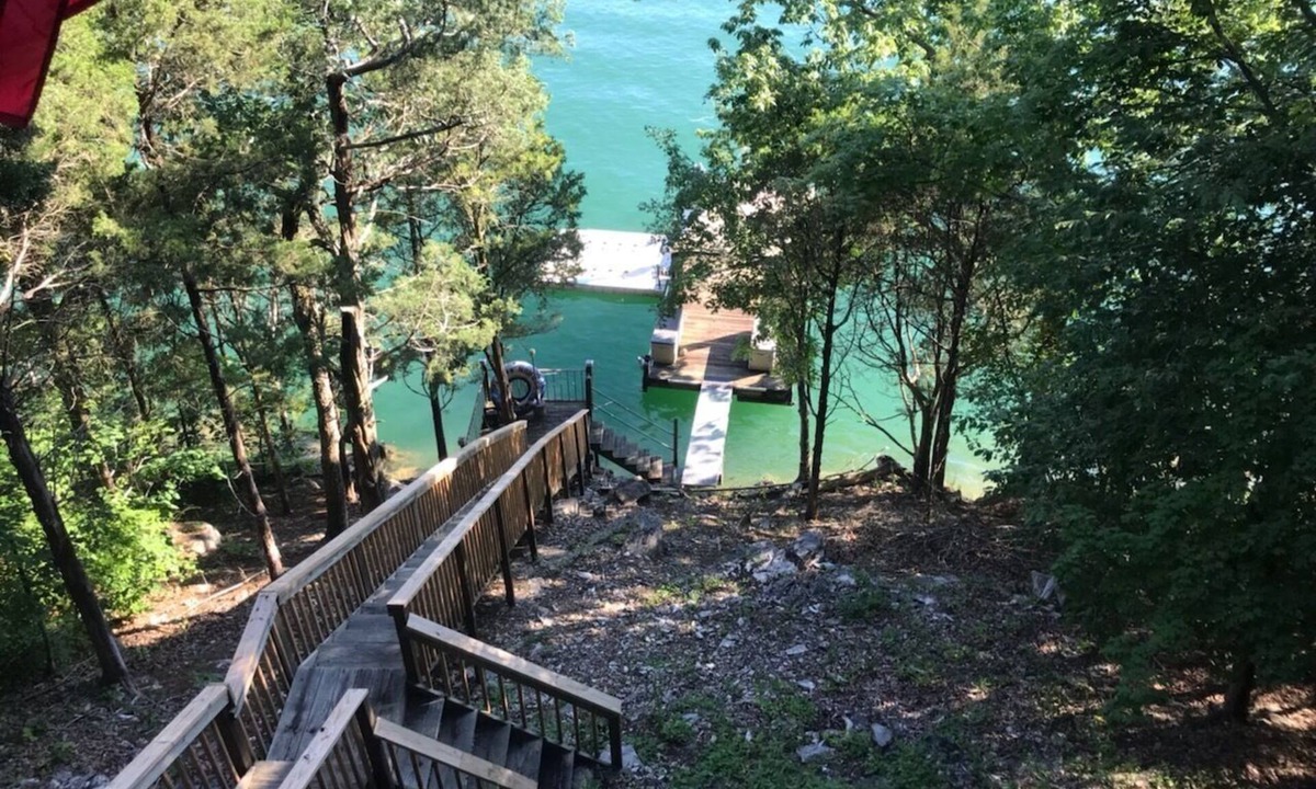 Flat Hollow Marina House | Beautiful Norris Lake WATERFRONT. Near Flat Hollow Marina. Private dock.