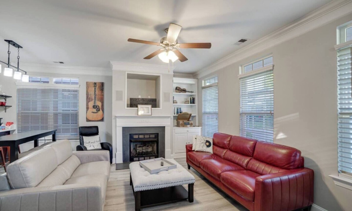 Cornelius House | Beautiful Pet Friendly home, with a patio, fenced yard and EACH bedroom has it own bathroom.