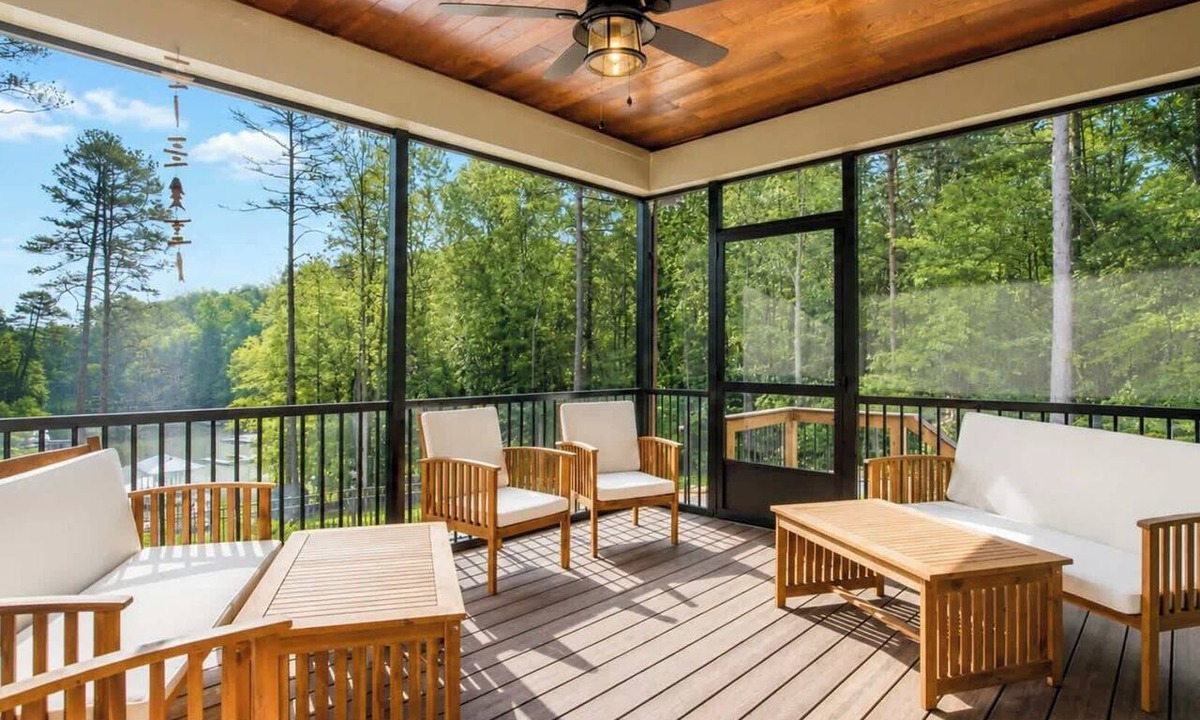 Catawba House | Blue Bayou | Lakefront Estate | Pool & Hot Tub