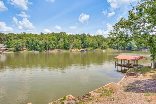 Lake Secession House | Boat, Fish & Relax: 5 Steps to Lake Secession!