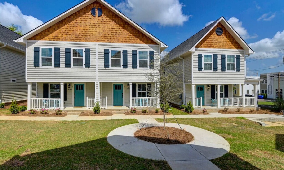 Columbia House | Bull Cottage | The Pickens Cottages
