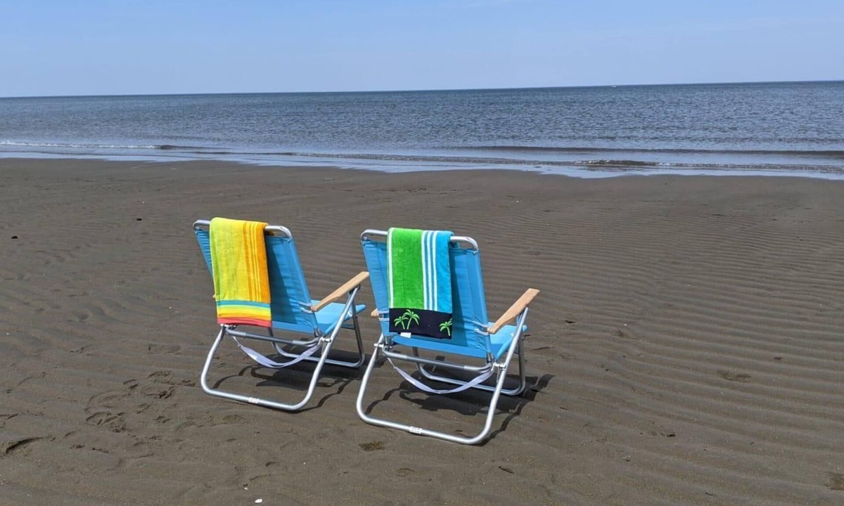 Grand-Digue Cottage | Caissie Cape Cottage w/water views & beach access