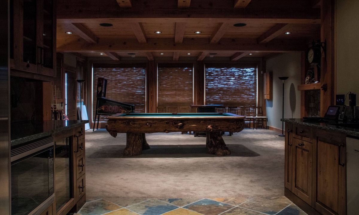 Cougar Creek House | Canmore Mountain Lodge, Bed & Breakfast with Stunning Views