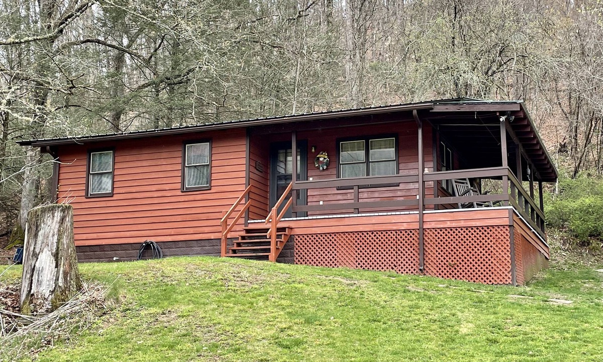 North Fork Cabin | Cedarwood Cabin
