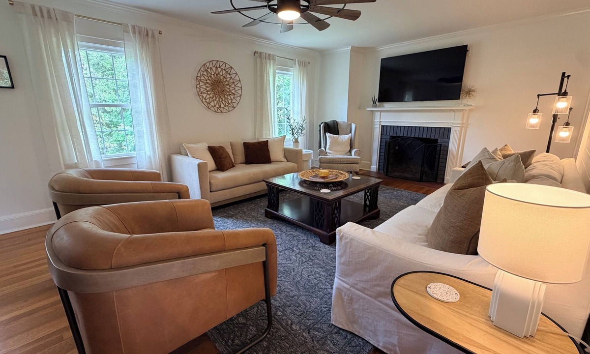 Clemson House | Charming Clemson Retreat Near Campus, The Walker Course, & Lake Hartwell