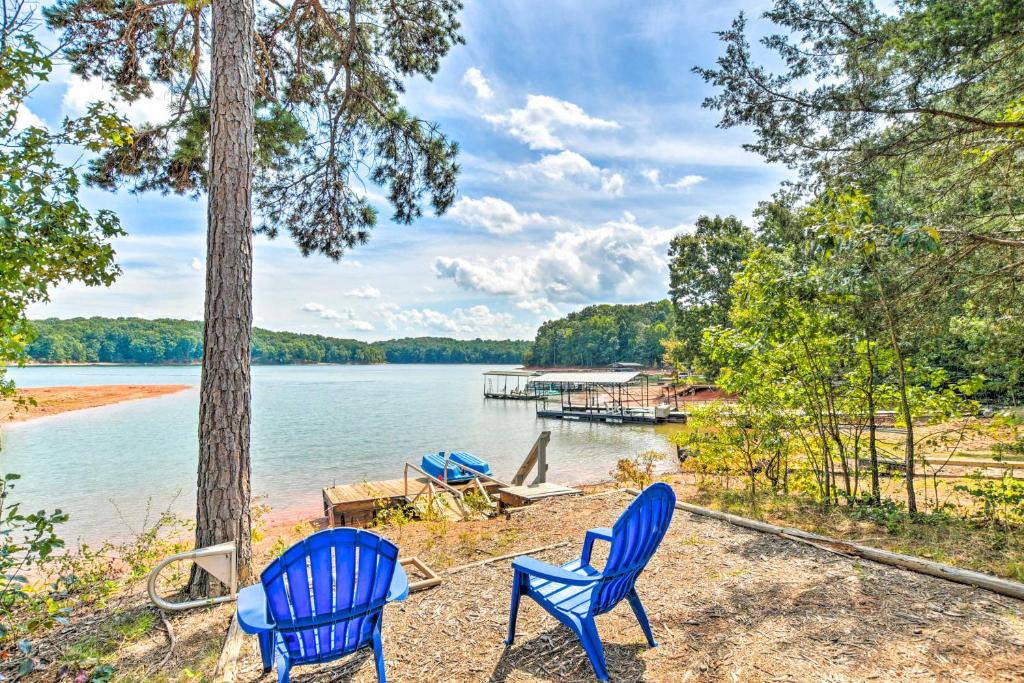Fair Play House | Charming Fair Play Cabin with Screened Porch!