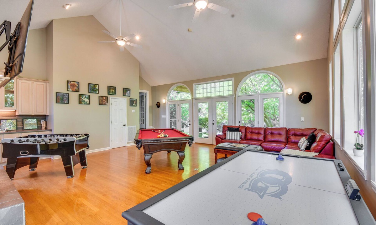 Clemson Villa | Clemson Game Day Villa Near Campus & Lakes