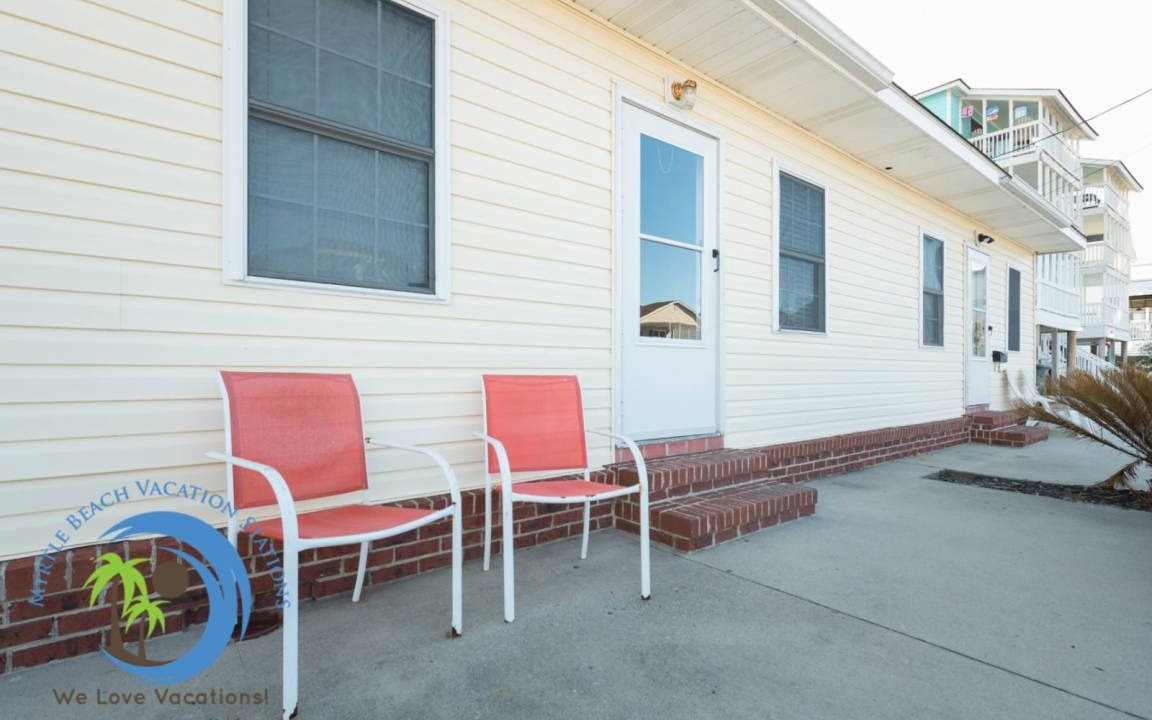 Cherry Grove Beach Condo | Condo ∙ 1 bedroom ∙ 6 guests