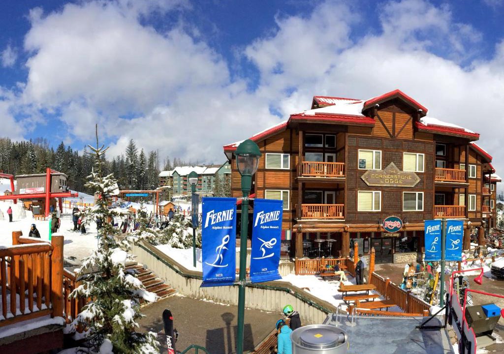 Fernie Hotel | Cornerstone Lodge by Park Vacation Management