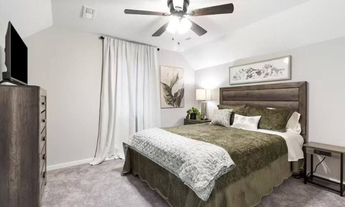 Colonial Heights House | Corporate, Medical & Insurance Housing Near Richmond