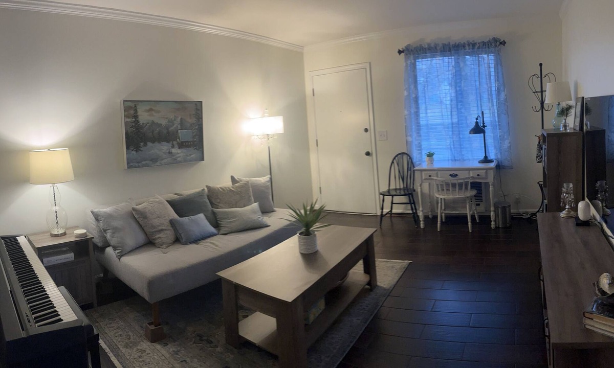 Hillsboro West End Condo | Cozy 1-bedroom condo with AC in vibrant Nashville