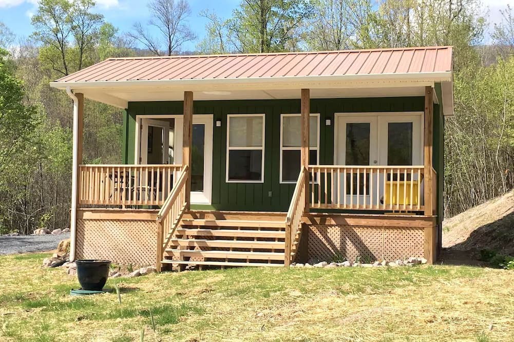 Damascus Cabin | Cozy Cabin in the Idyllic Blue Ridge Mountains, Virginia