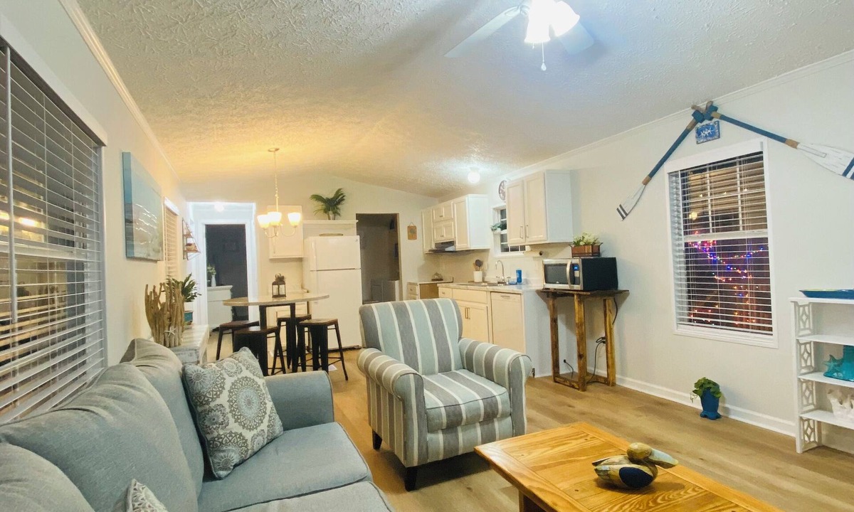 Calabash House | Cozy home in the heart of Calabash NC