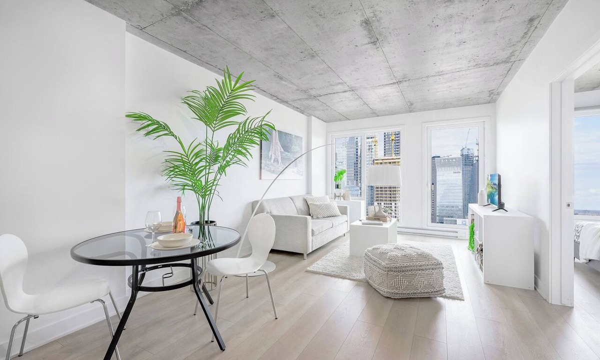 Downtown Montreal Apartment | Cozy Oasis Home Downtown Montreal - Free Indoor Parking Old Montreal - Apartment