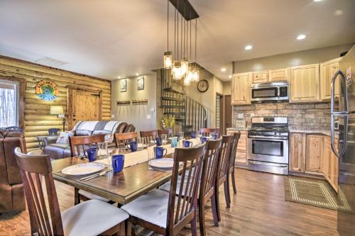 Pittsville House | Dock w/Boat Slip: Cozy Cabin Near Leesville Lake!
