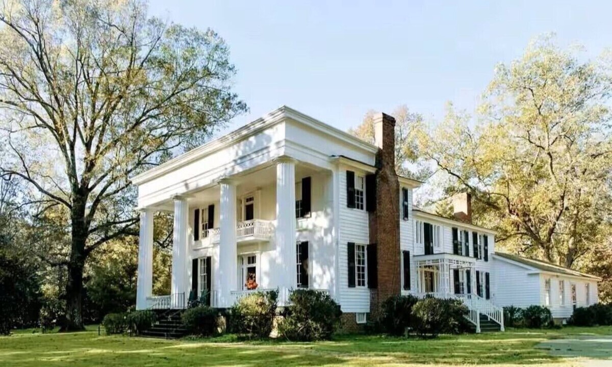 Washington Bed & Breakfast | Edwards room at Chantilly bed & breakfast in charming Washington GA