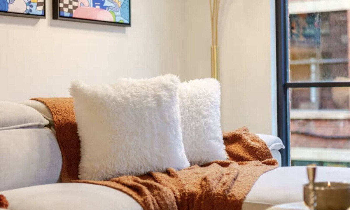 Cite Multimedia Apartment | Elegant Escape 2BR | Pool and Gym