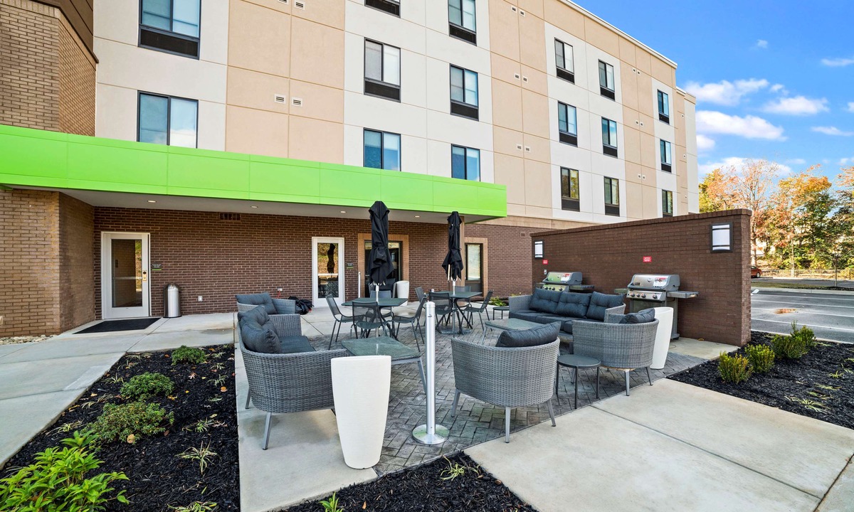 Greenville - Spartanburg Hotel | Extended Stay America Premier Suites Greenville Woodruff Rd