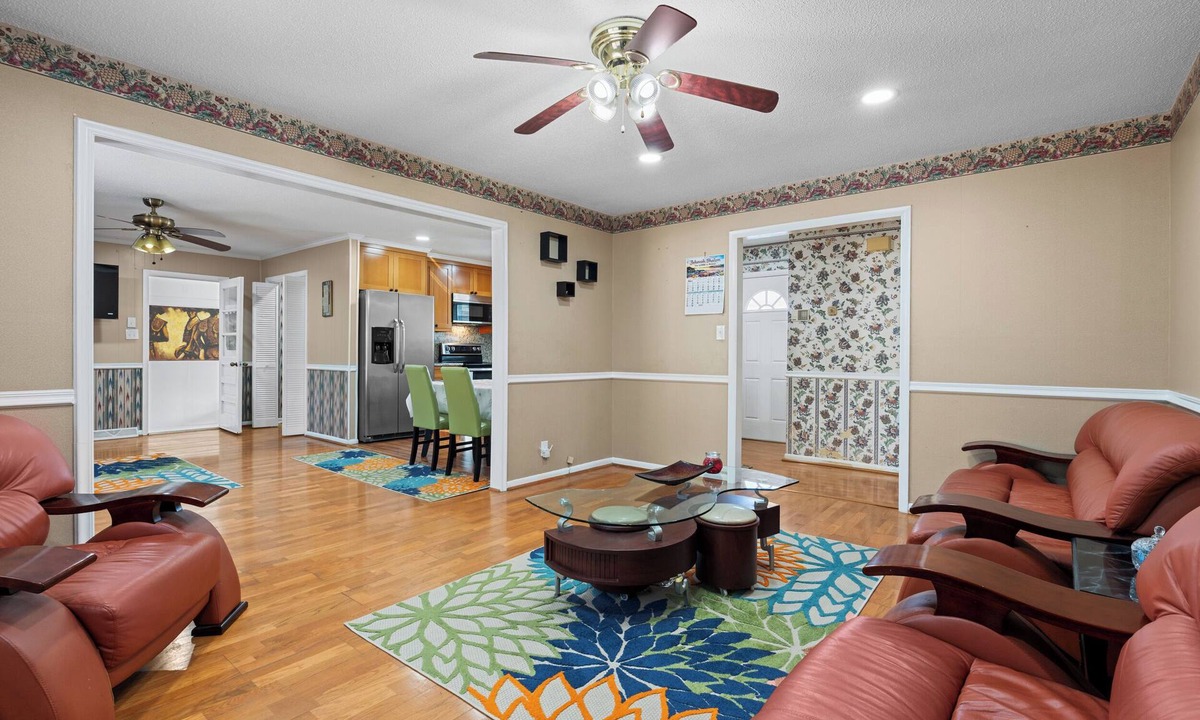 Lexington House | Family-Friendly Home in Lexington, Pet-Friendly, Near Lake Murray & Hospitals