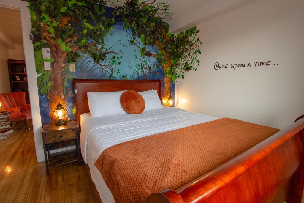 Plateau Mont Royal Apartment | FICTION - SelfCheckIn - Rooftop - Terraces - St-Denis
