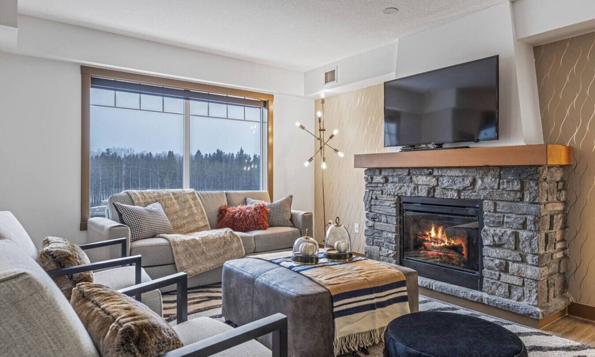Copperstone Resort Condo | Free Arcade Delightful Stay in Rocky Mountains