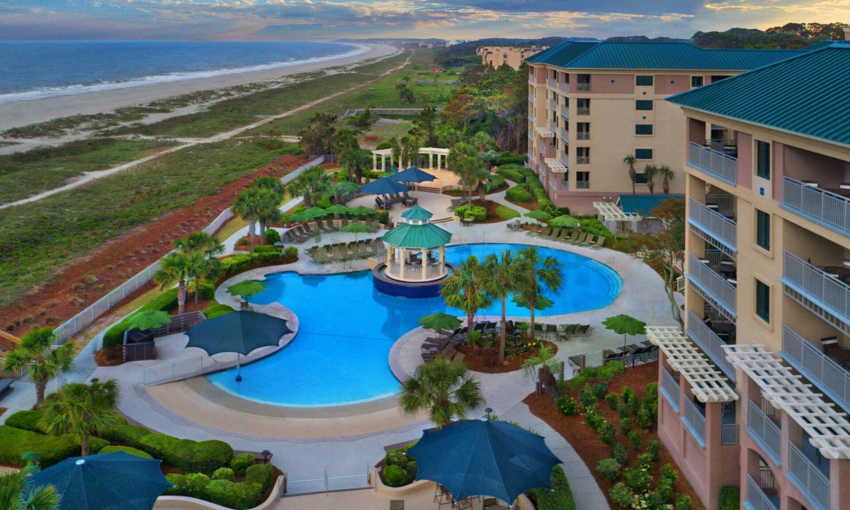 Palmetto Dunes Resort | Garden View - 2 Bedroom - Marriott's Barony Beach Club - Full Resort Access