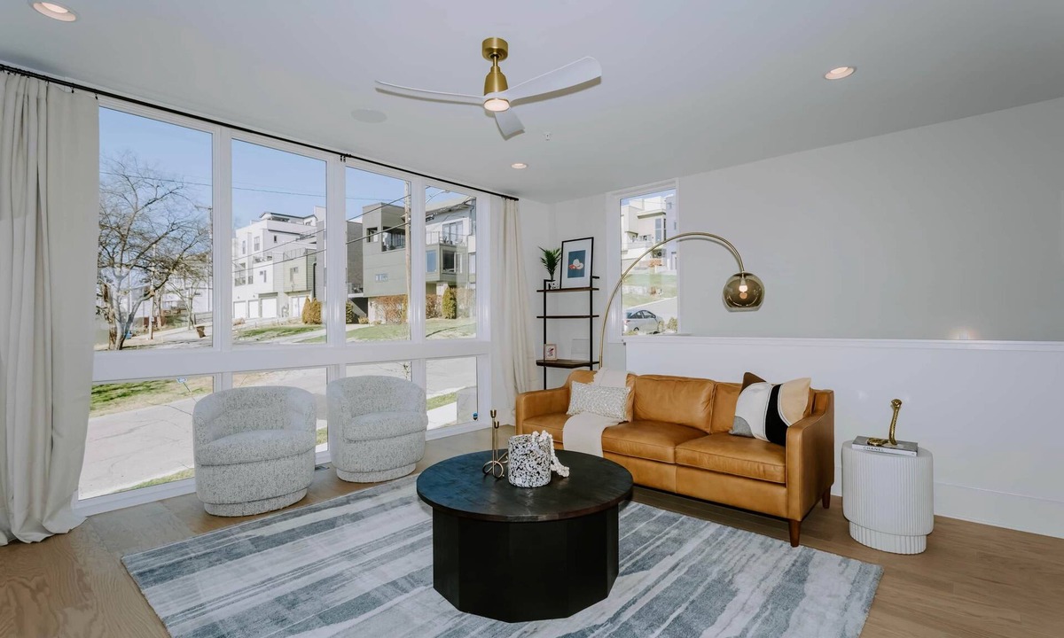 Nashville House | Golden Hour-Hot Tub -Skyline Views - Minutes to Broadway