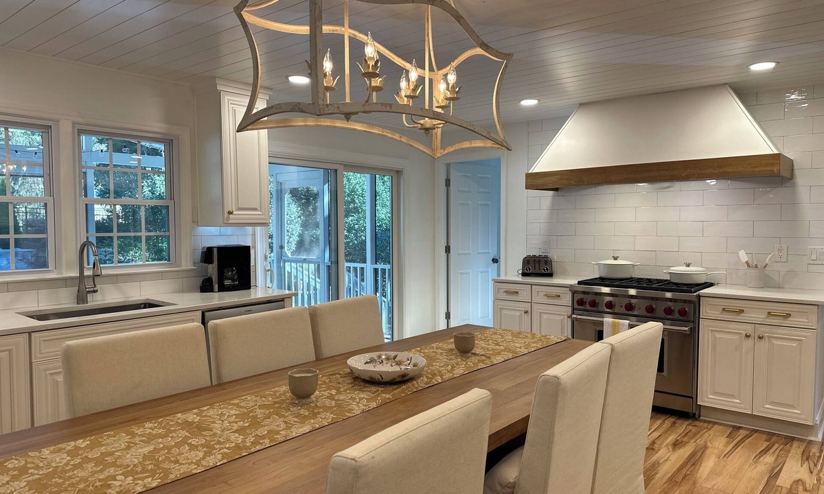 Raintree House | Golf course home in Raintree Country Club. Outdoor oasis with pool and hot tub.