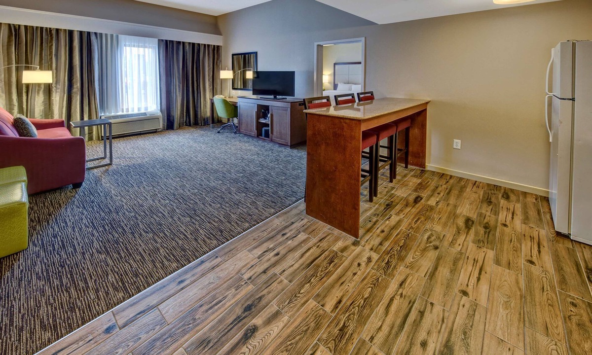 Dunn Hotel | Hampton Inn by Hilton Dunn