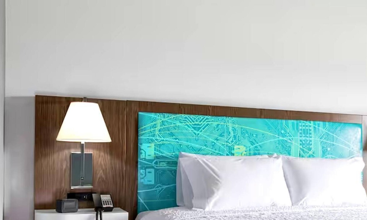 Rockingham Hotel | Hampton Inn & Suites Rockingham