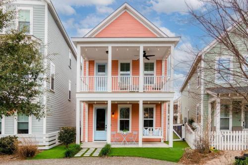 North Charleston House | Happy Ours, Mins to Park Circle, Dtwn, CHS Beach