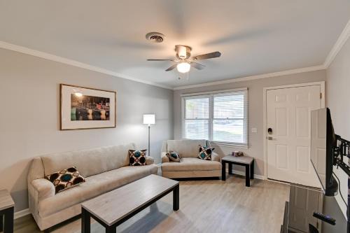 Cheraw Apartment | Hike & Explore: Cheraw Apt 7 Mi to Lake Juniper!