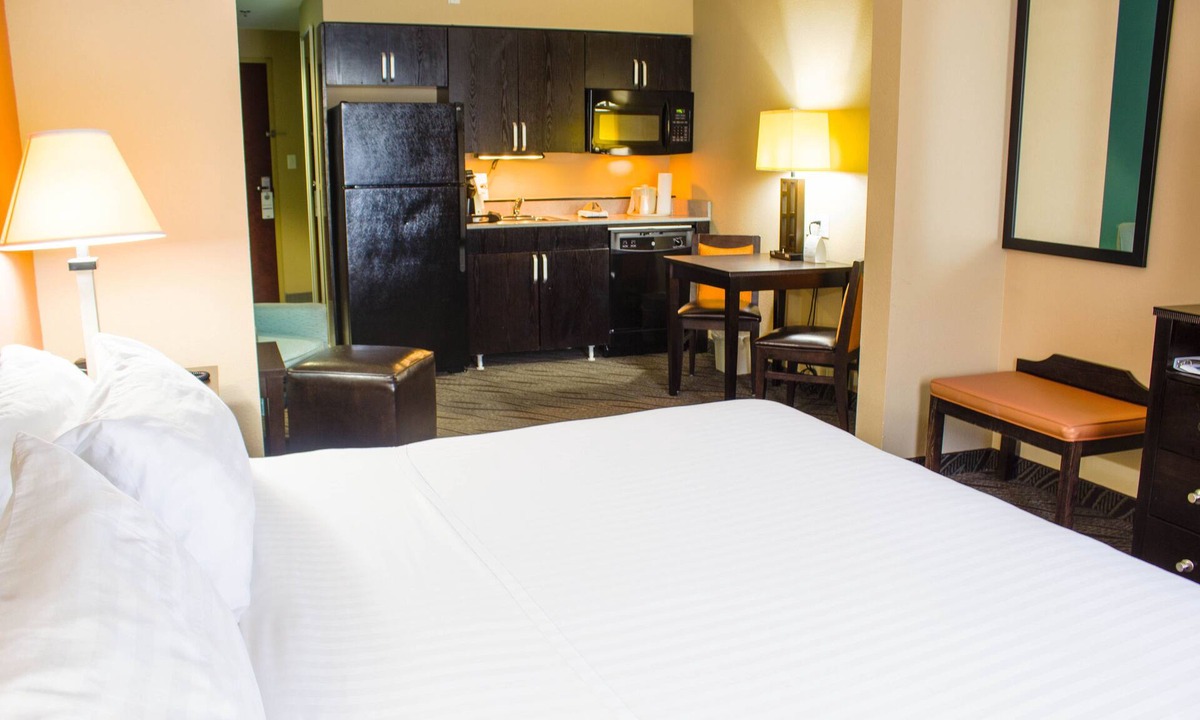 Havelock Hotel | Holiday Inn Express Havelock NW- New Bern by IHG